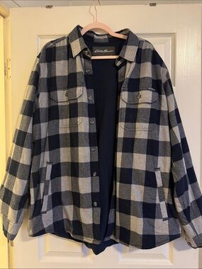Eddie Bauer Fleece Lined Plaid Button Up, Polyester Sleeve Interior